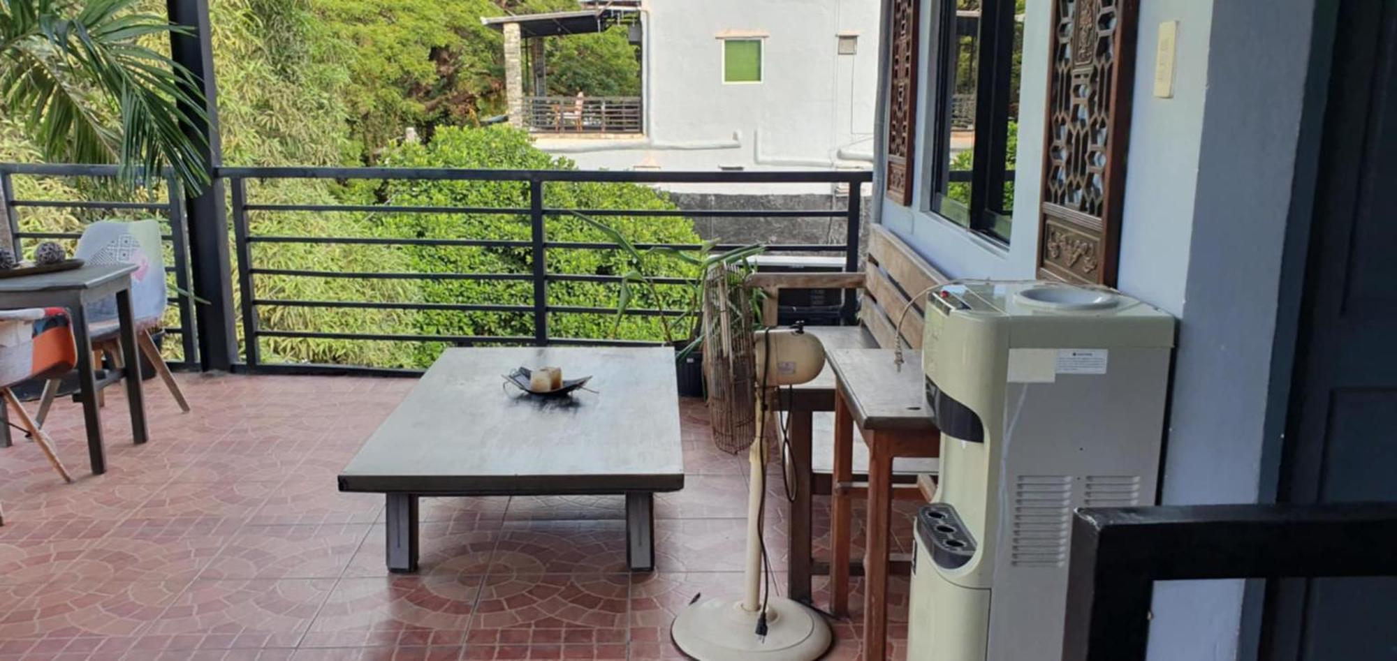 Aj Tourist Inn كورون المظهر الخارجي الصورة
