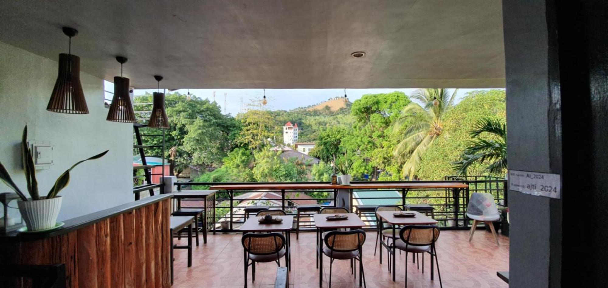 Aj Tourist Inn كورون المظهر الخارجي الصورة